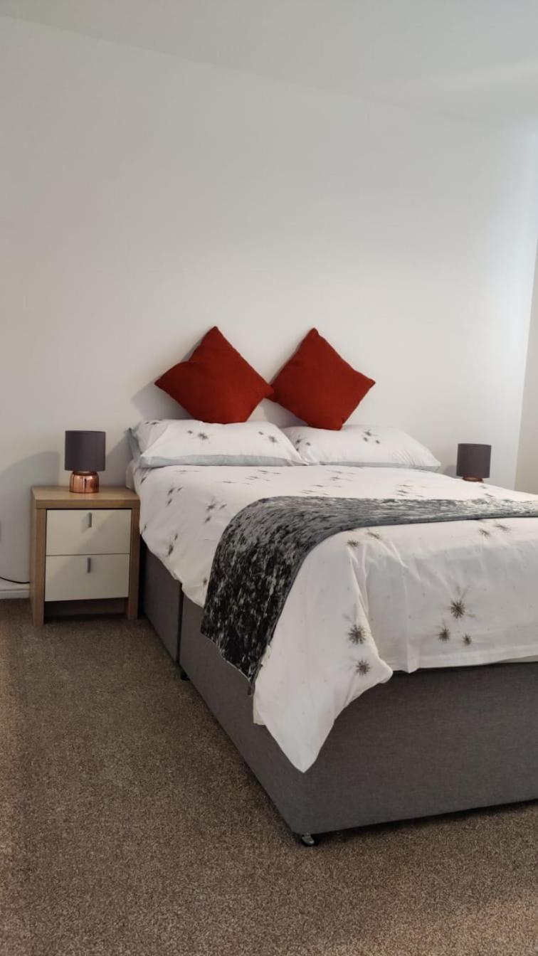 2 Bed Solihull Near Nec Airport, Jlr, Resort Wrld Exterior foto